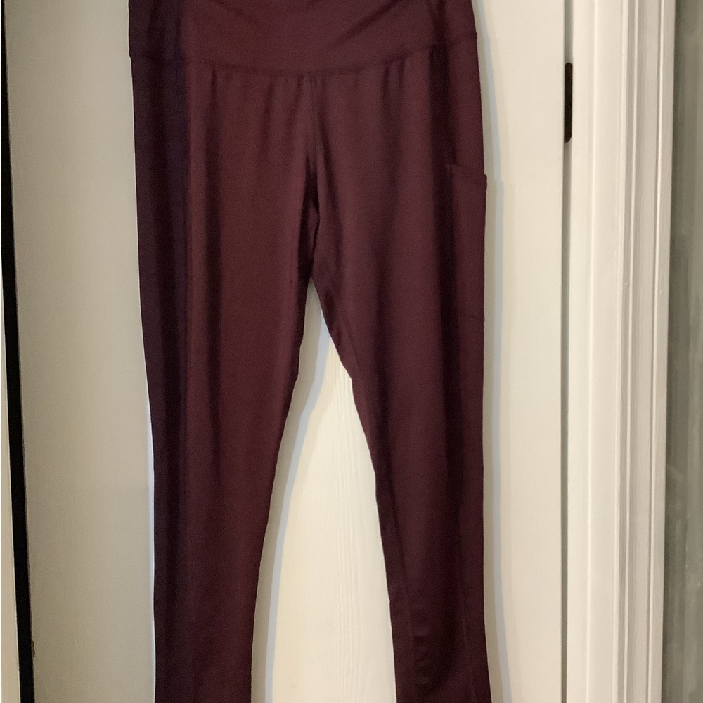 Elegant Burgundy Leggings
